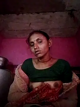 Snapshot of Juli_rathore chatting on 02-05-26, 02:49 Juli rathore online show from 02-05-26, 02:49