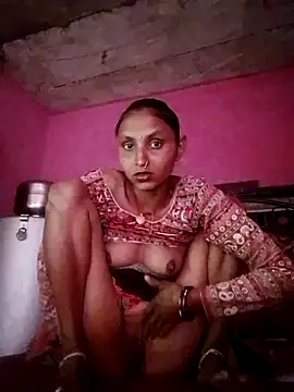 Snapshot of Juli_rathore chatting on 02-06-26, 04:17 Juli rathore online show from 02-06-26, 04:17