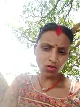 Juli rathore online show from 04-28-26, 07:13