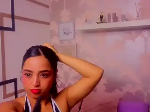 Emma Thompssonn online show from 06-11-26, 12:25