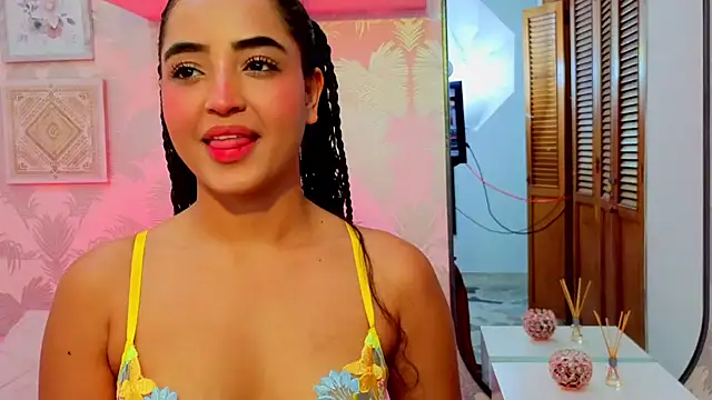 Emma Thompssonn online show from 07-23-26, 12:14