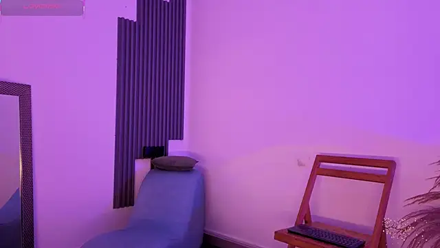 Snapshot of fransheskarossi chatting on 03-02-26, 12:01 fransheskarossi online show from 03-02-26, 12:01