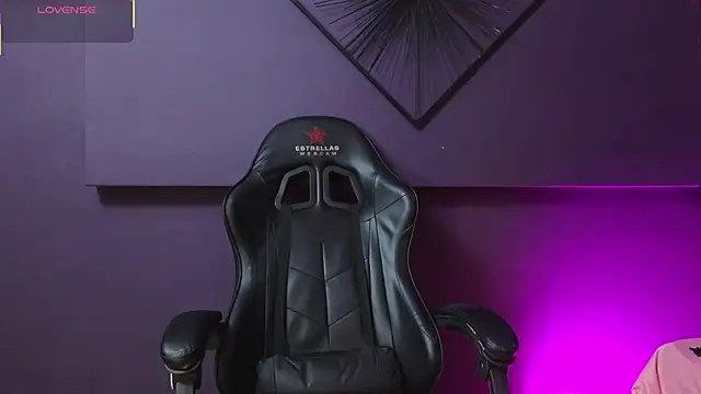 Rosse Baker  online show from 04-15-26, 12:34