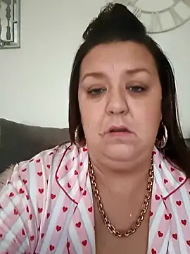 Snapshot of Nova-iswiserx chatting on 02-21-26, 10:38 Nova-iswiserx online show from 02-21-26, 10:38