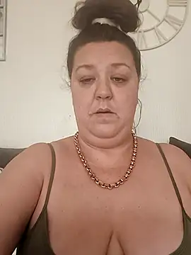 Snapshot of Nova-iswiserx chatting on 03-03-26, 01:28 Nova-iswiserx online show from 03-03-26, 01:28