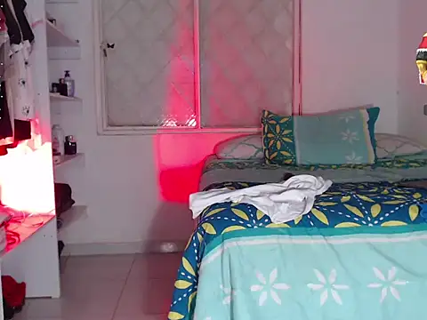 julieth spencer1 online show from 01-31-26, 07:11