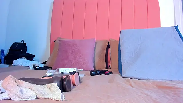 Snapshot of rose_thompson19 chatting on 02-24-26, 07:12 rose thompson19 online show from 02-24-26, 07:12