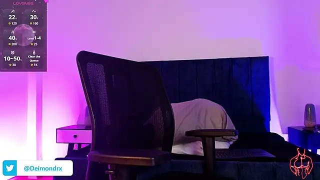 Snapshot of Alexander_Connor chatting on 01-17-26, 12:32 Alexander Connor online show from 01-17-26, 12:32