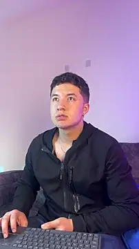 Snapshot of Alexander_Connor chatting on 03-06-26, 11:50 Alexander Connor online show from 03-06-26, 11:50