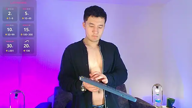 Snapshot of Alexander_Connor chatting on 03-07-26, 11:51 Alexander Connor online show from 03-07-26, 11:51