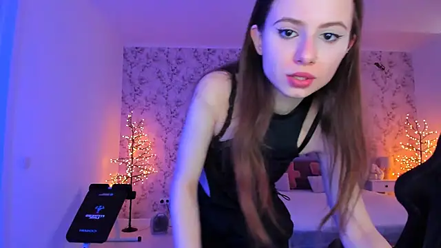 Hot Molly5 online show from 04-09-26, 09:36