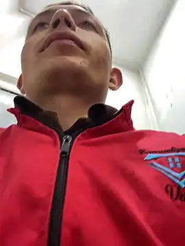 santiObrero online show from 03-09-26, 08:13