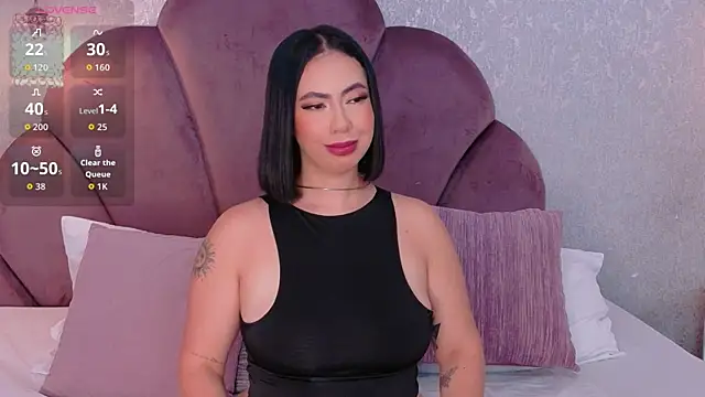 Sienna-Gold online show from 05-18-26, 01:06
