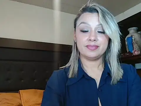 aitanalove  online show from 02-06-26, 10:46