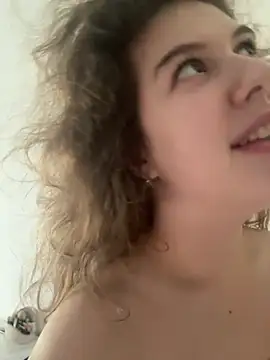 LilianBliss online show from 07-16-26, 08:31