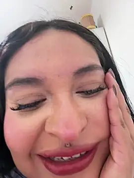 Nailealipsglossy online show from 01-19-26, 09:46