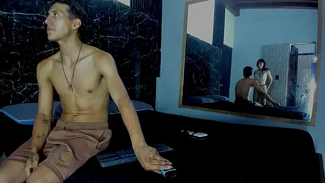 Snapshot of Karla_logan chatting on 03-08-26, 03:54 Karla logan online show from 03-08-26, 03:54