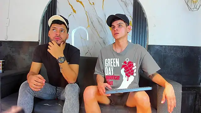 Angel Villareal online show from 02-20-26, 05:04