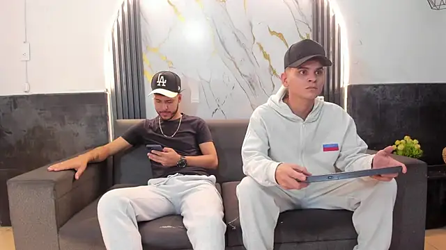 Angel Villareal online show from 03-01-26, 06:04