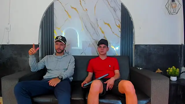 Angel Villareal online show from 03-10-26, 05:45