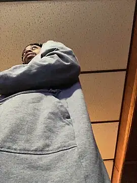 Snapshot of givemeabreak34 chatting on 02-27-26, 11:27 givemeabreak34 online show from 02-27-26, 11:27