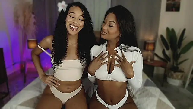 KaryMooon online show from 02-08-26, 08:45