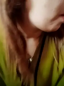 Snapshot of Naughty-Yousra chatting on 05-14-26, 03:30 Naughty-Yousra online show from 05-14-26, 03:30