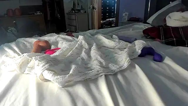 Snapshot of LindseyFAFO chatting on 02-08-26, 05:16 LindseyFAFO online show from 02-08-26, 05:16