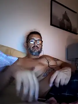 Tattoos77 online show from 06-11-26, 02:33