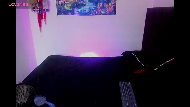 lunaa rayy420 online show from 06-05-26, 06:24