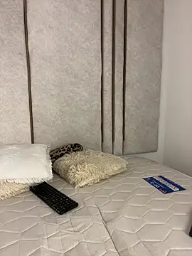 lilithdya online show from 04-17-26, 01:52