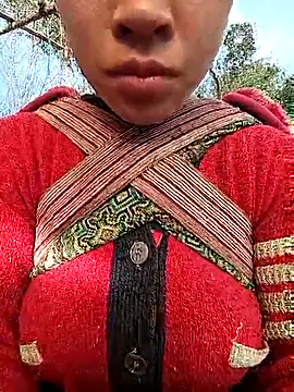 Snapshot of Hari-saka chatting on 01-16-26, 09:13 Hari-saka online show from 01-16-26, 09:13