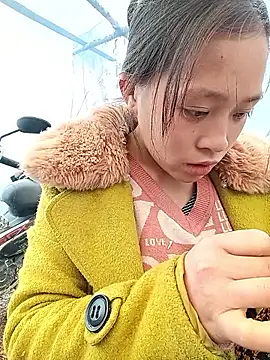 Snapshot of Hari-saka chatting on 02-09-26, 07:56 Hari-saka online show from 02-09-26, 07:56