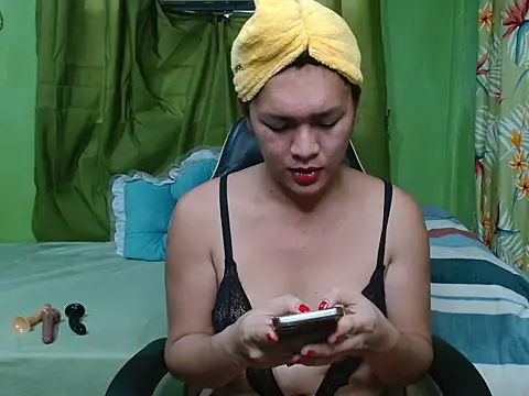 Snapshot of urslutscarlet chatting on 03-17-26, 08:17 urslutscarlet online show from 03-17-26, 08:17