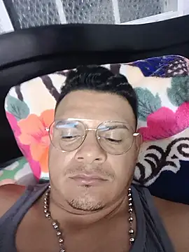 Morenoblasquez online show from 06-20-26, 02:36