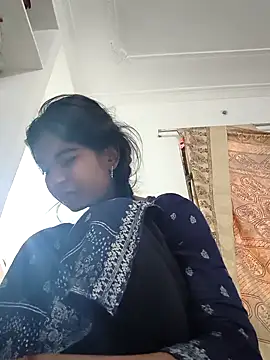 Snapshot of Cute-Natashaa chatting on 02-19-26, 07:15 Cute-Natashaa online show from 02-19-26, 07:15