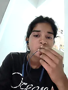 Snapshot of Cute-Natashaa chatting on 03-02-26, 06:36 Cute-Natashaa online show from 03-02-26, 06:36