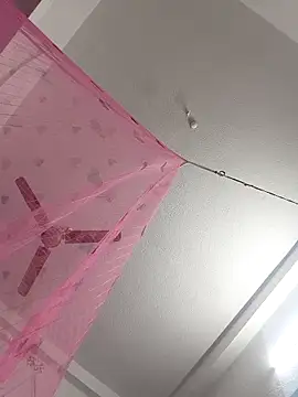 Snapshot of Hot-Tinaa chatting on 02-26-26, 02:21 Hot-Tinaa online show from 02-26-26, 02:21