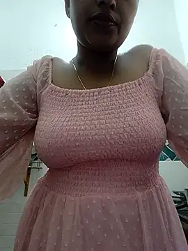 Snapshot of Hot-Tinaa chatting on 03-16-26, 02:17 Hot-Tinaa online show from 03-16-26, 02:17