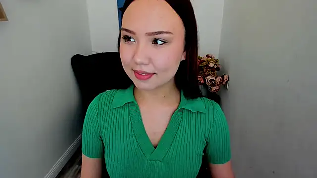 GlowMe online show from 03-09-26, 04:27