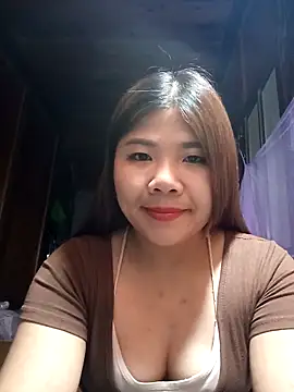 Snapshot of Lioe_koei chatting on 05-02-26, 01:21 Lioe koei online show from 05-02-26, 01:21