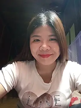Snapshot of Lioe_koei chatting on 05-17-26, 02:09 Lioe koei online show from 05-17-26, 02:09