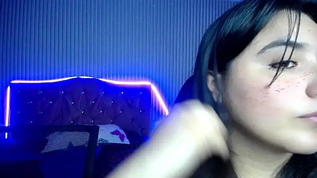 Snapshot of sonic_jess07 chatting on 02-03-26, 02:53 sonic jess07 online show from 02-03-26, 02:53