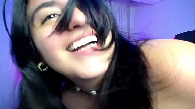 Snapshot of sonic_jess07 chatting on 02-25-26, 04:55 sonic jess07 online show from 02-25-26, 04:55