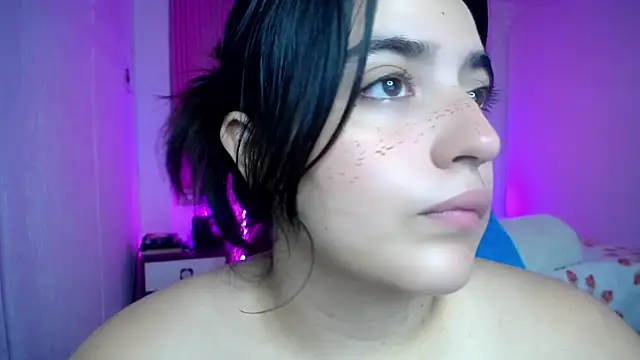 Snapshot of sonic_jess07 chatting on 03-05-26, 01:45 sonic jess07 online show from 03-05-26, 01:45