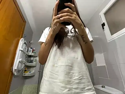 Lily WellGifted online show from 06-07-26, 12:42