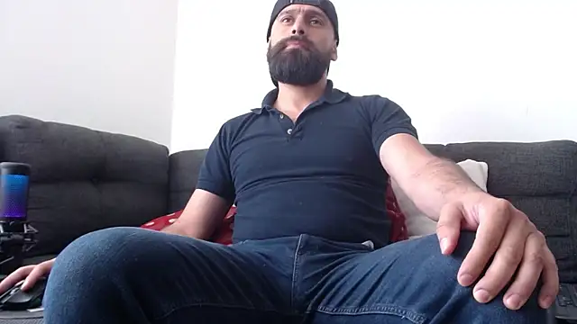 Snapshot of SpermsBank chatting on 01-13-25, 03:58 SpermsBank online show from 01-13-25, 03:58