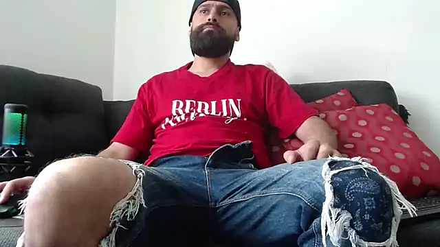 Snapshot of SpermsBank chatting on 01-26-25, 06:37 SpermsBank online show from 01-26-25, 06:37