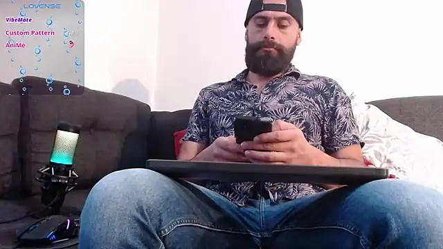 Snapshot of SpermsBank chatting on 02-05-25, 10:55 SpermsBank online show from 02-05-25, 10:55