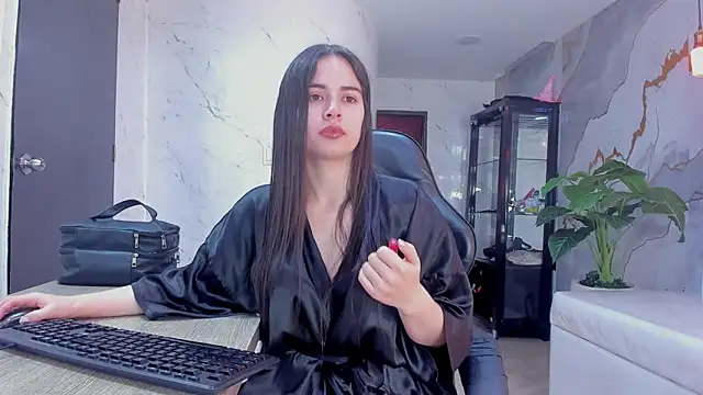 Qetsyah tf online show from 04-01-26, 01:41